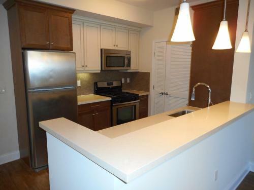 Apartamentos Luxury 2-bedroom, 2-bathroom W Pool