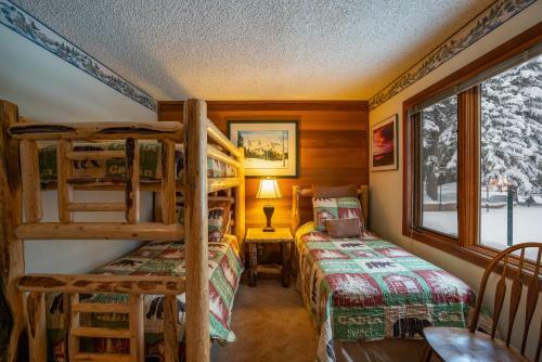 Lodge Mammoth Golf Properties By 101 Great Escapes