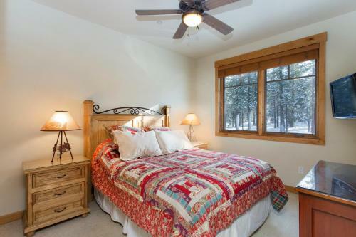 Lodge Mammoth Golf Properties By 101 Great Escapes