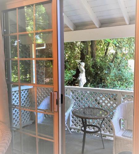 Stahlecker House B&B