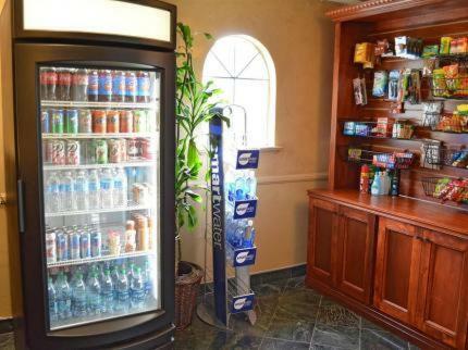 Hotel Folk Inn Ontario Airport