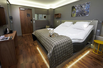Hotel Holiday Inn G.c. Helsinki Airport