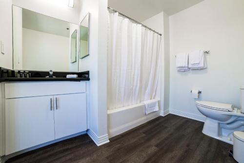 Hollywood Bellucci Apartment