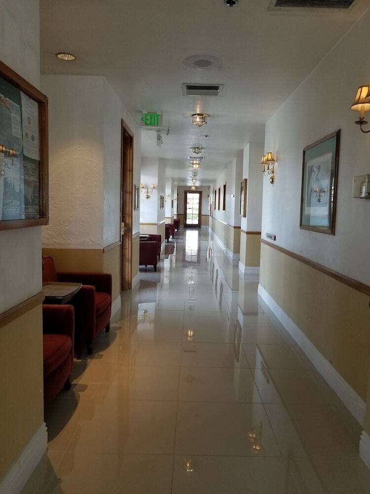 Hotel Clarion Inn Ridgecrest