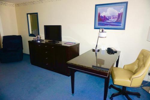 Hotel Rodeway Inn & Suites Ridgecrest