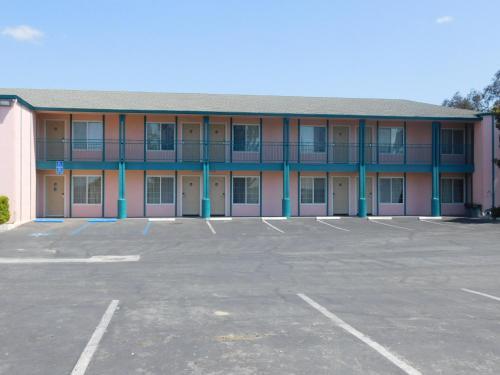 Hotel Inns Of California Salinas