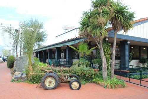 Hostal Casa De Fruta Inn