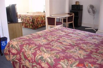 Motel Los Padres Inn