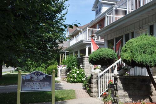 Ambassador B&B Guest Home