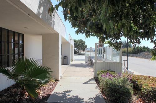 Motel 6 San Simeon - Hearst Castle Area