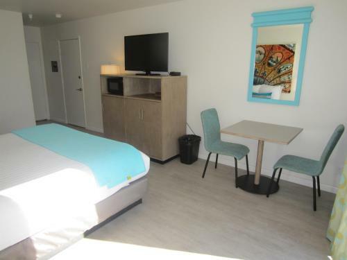 Motel Carousel Beach Inn