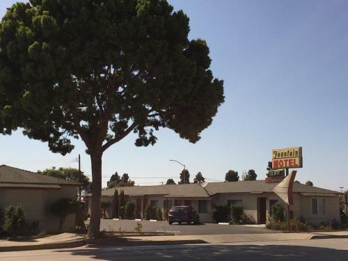 Fountain Motel