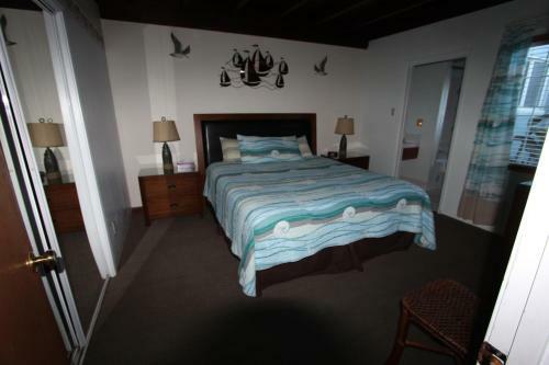 Posada Edgewater Beach Inn & Suites