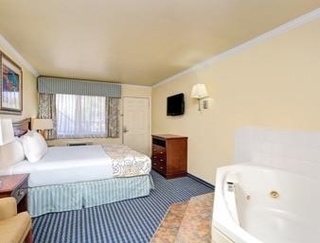 Motel Super 8 Santa Cruz/beach Boardwalk East