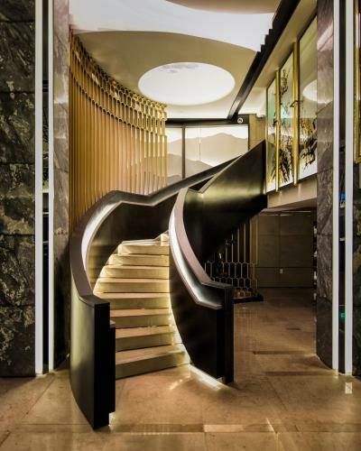 Hotel Fusion, A C-two Hotel