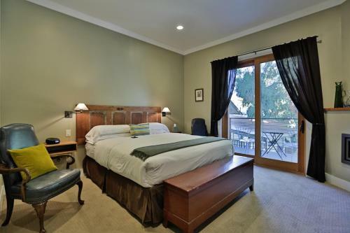 Bed & Breakfast Hanford House Inn