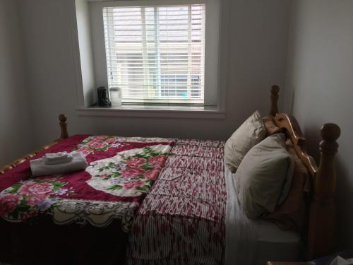Hostal White House Bed And Breakfast