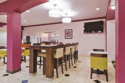 Hotel La Quinta By Wyndham Tulare