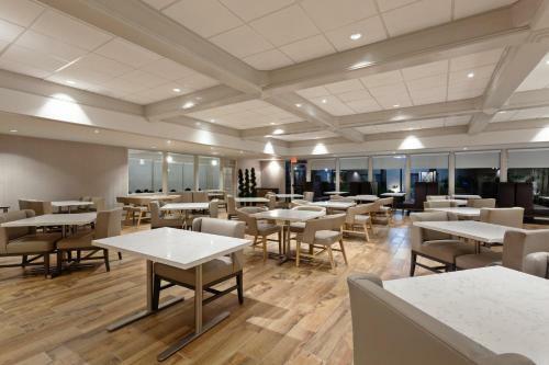 Hotel Crowne Plaza Silicon Valley North - Union City