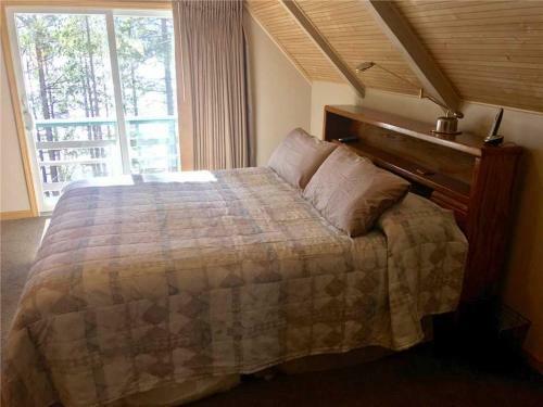 Lindberg Chalet
