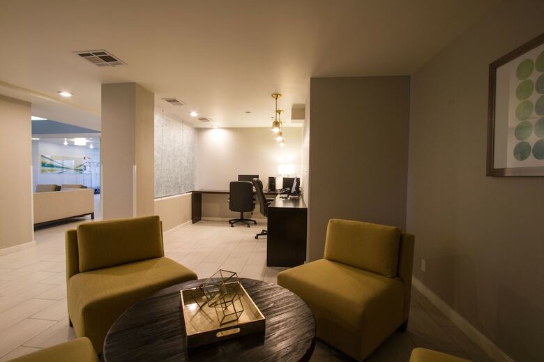 Hotel Holiday Inn Victorville