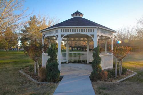 Motel Green Tree Inn And Extended Stay Suites