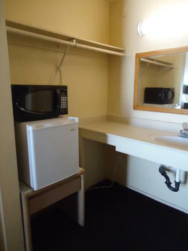 Motel Economy Inn