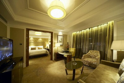 Hotel Wyndham Grand Plaza Royale Oriental
