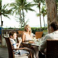 Hotel Peppers Beach Club & Spa