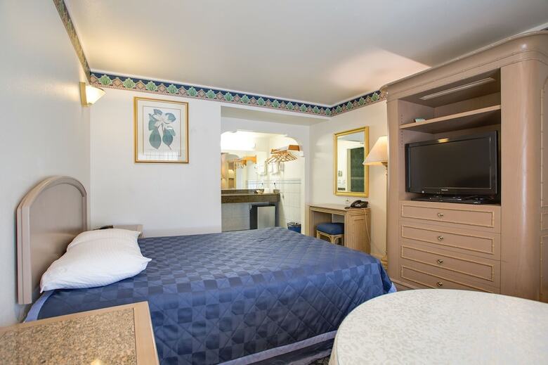 Motel Best Whittier Inn
