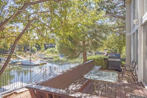 2074 Traverse Court