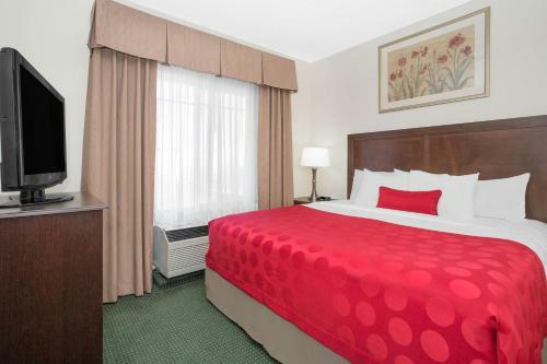 Hotel Ramada Denver International Airport