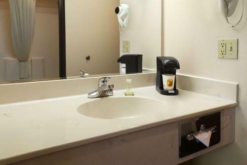 Motel Super 8 Colorado Springs Airport