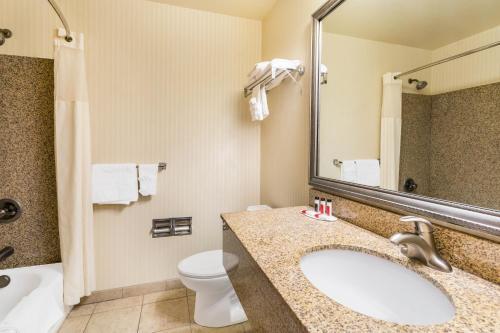 Hotel Clarion Inn Fort Morgan