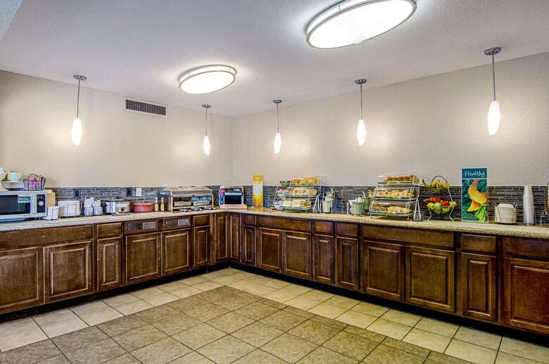 Hotel Quality Inn & Suites Denver Stapleton