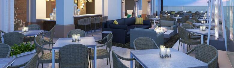 The Waterfront Beach Resort, A Hilton Hotel