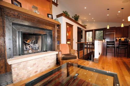 Home On Vail Golf Course