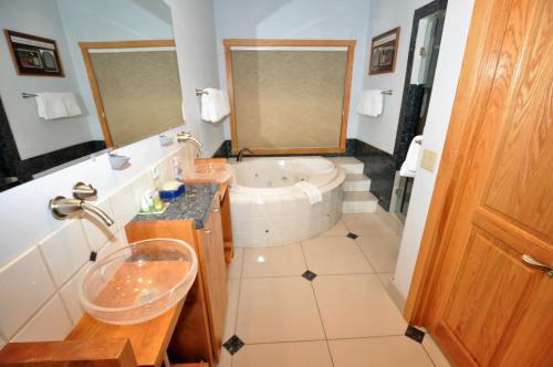 East Streamside Circle Holiday Home