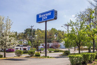 Hotel Rodeway Inn And Suites