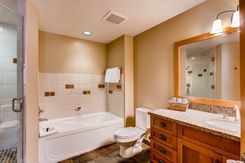 Hotel Capitol Peak Lodge