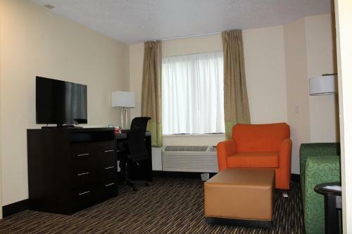 Hotel Baymont Inn & Suites Newark