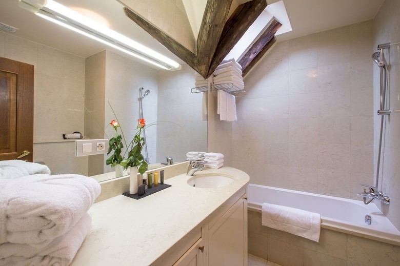 The Nicholas Hotel Residence