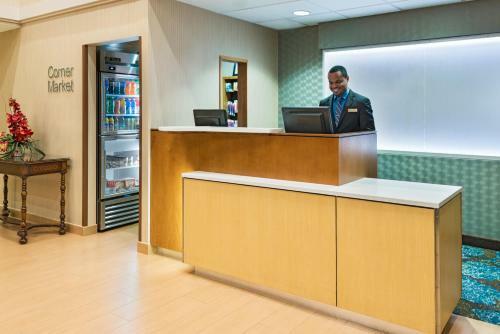 Hotel Fairfield Inn And Suites By Marriott Clearwater