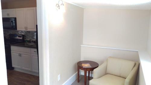 Hotel Beach View Suites
