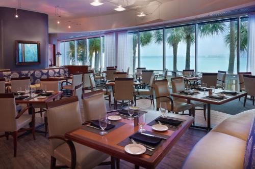 Hotel Clearwater Beach Marriott Suites On Sand Key