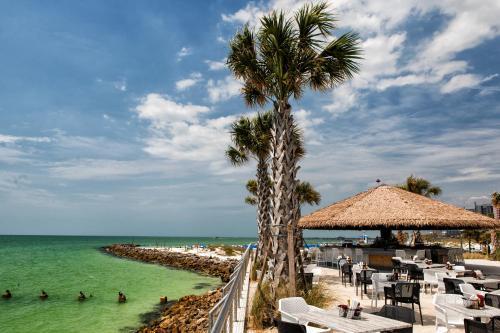 Hotel Opal Sands