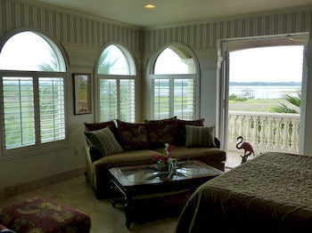 Pearl Of The Sea Luxury Bed & Breakfast