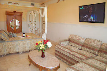 Pearl Of The Sea Luxury Bed & Breakfast