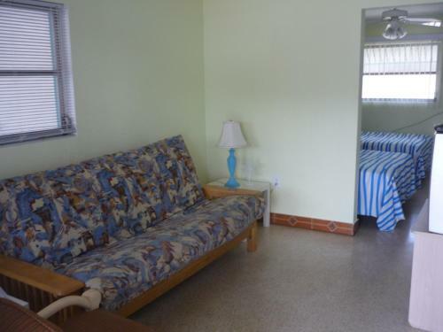 Palm Court Motel