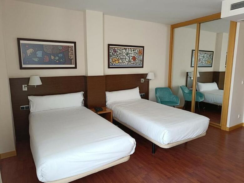 Hotel Palacio Congresos